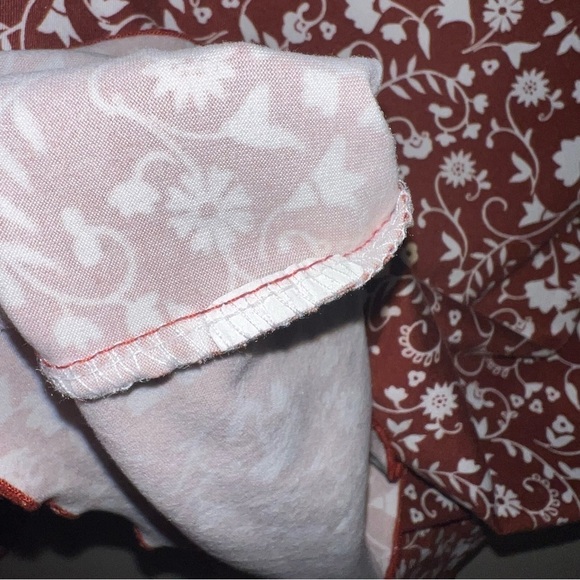 Olivia Rae Burnt Orange Floral Long Sleeve Crop Top Shirt Size Medium - Picture 7 of 8